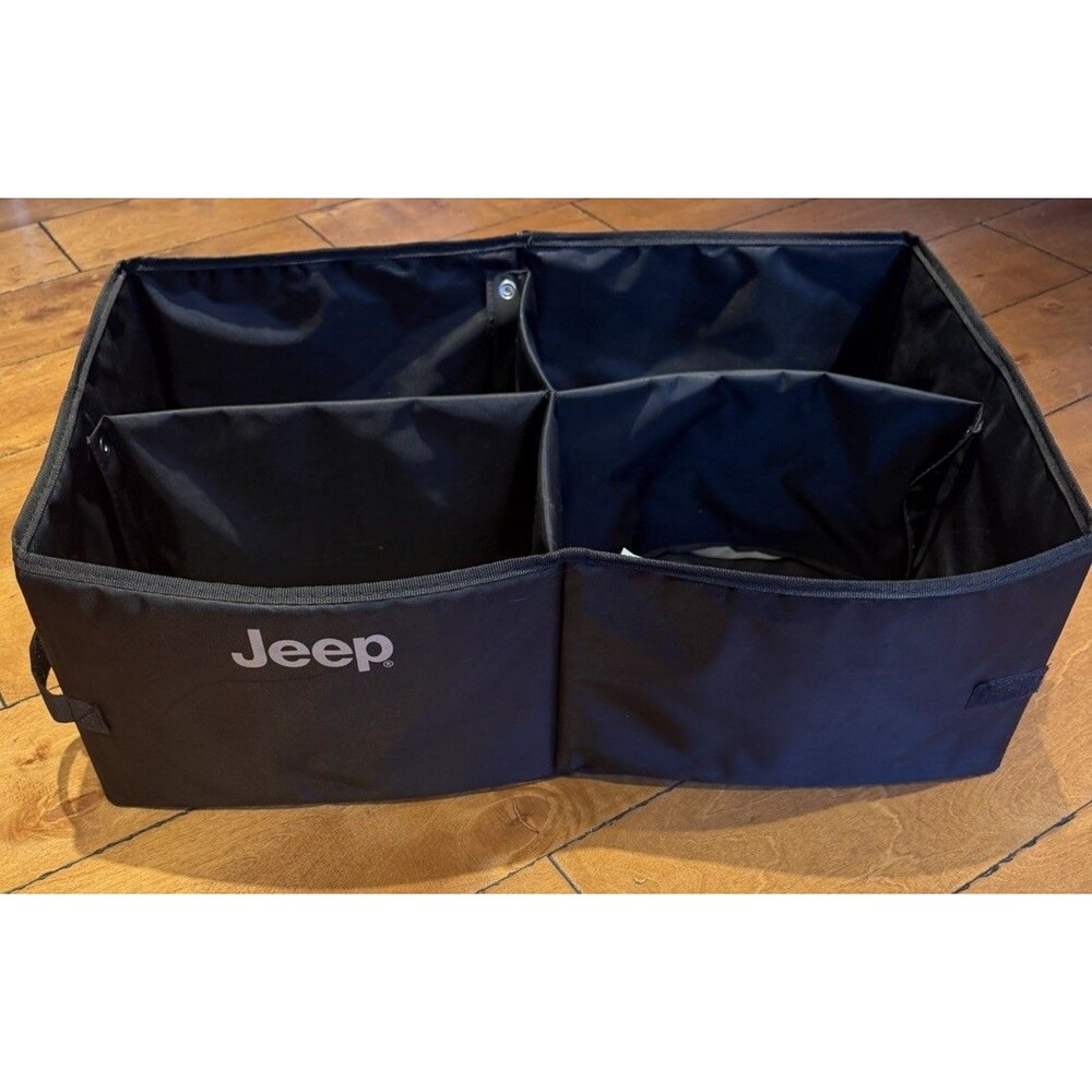 Jeep Organizer Carry Bag #82208566 Folds Up Spot Clean Black